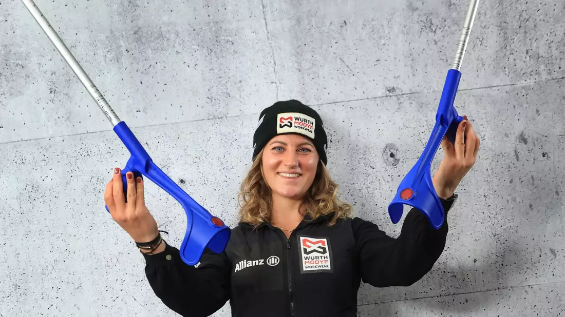 Ist ihre Krücken wieder los: Snowboarderin Ramona Hofmeister. (Archivbild) - Bild: Karl-Josef Hildenbrand/dpa