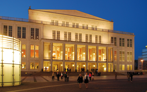 Opernhaus Leipzig auf dem Augustusplatz - Foto: © Andreas Schmidt über pressetext.de
