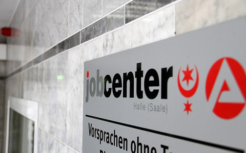 Jobcenter in Halle (Archiv) - Foto: via dts Nachrichtenagentur