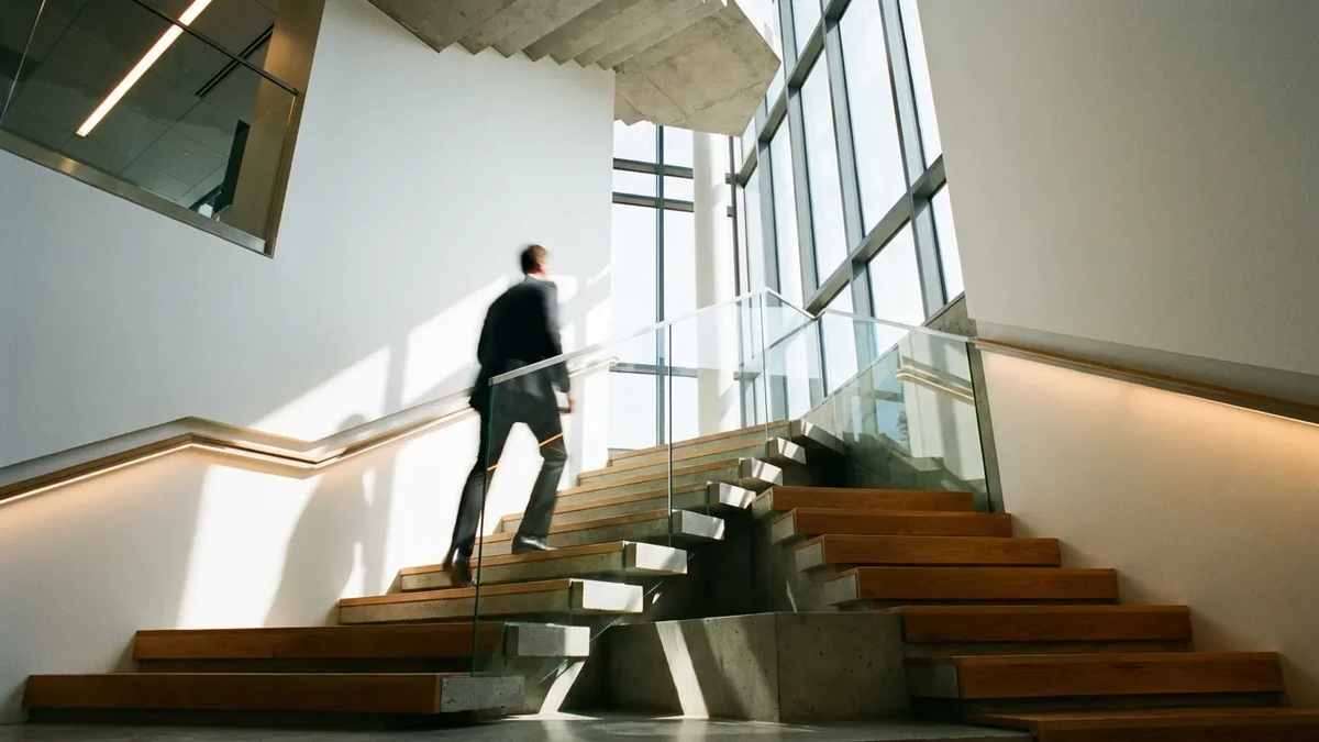 Fitness-Trend 2026: Treppensteigen wird zum effektivsten 