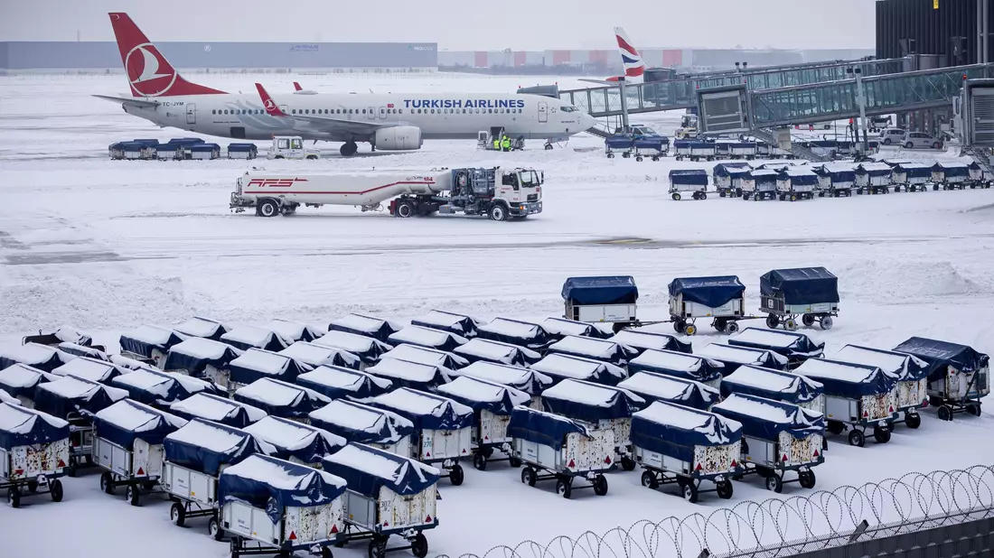 Am Flughafen Hannover-Langenhagen kam es zu Ausfällen. - Bild: Moritz Frankenberg/dpa