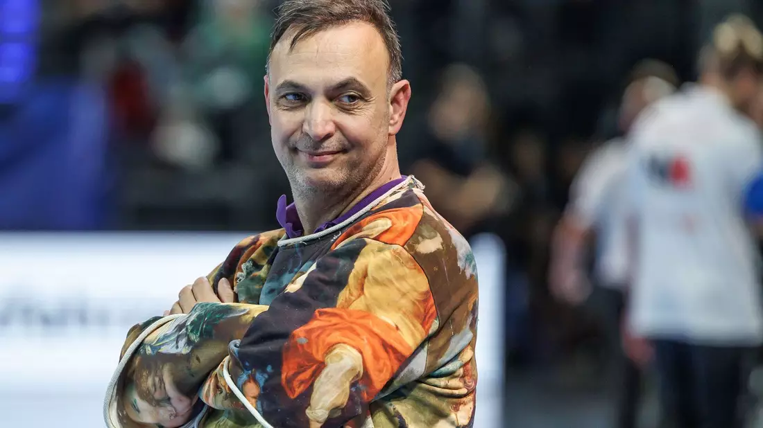 Für Füchse-Boss Bob Hanning gehört Dika Mem zu den besten Handballern der Welt. (Archivbild) - Bild: Andreas Gora/dpa