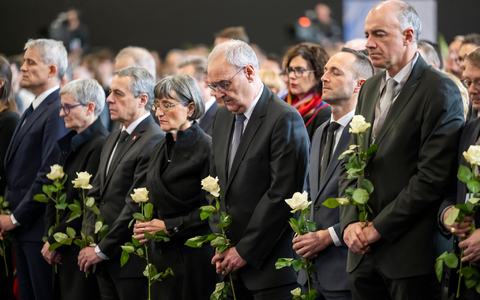 Spitzenpolitiker der Schweiz gedachten der Opfer von Crans-Montana - Foto: Laurent Gillieron/KEYSTONE/dpa