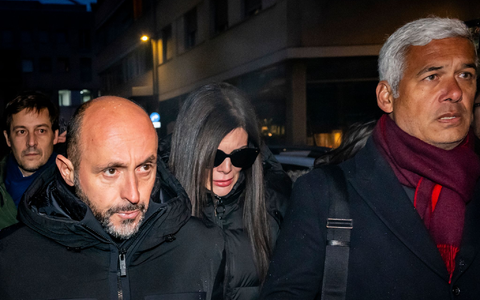 Aus Sicht der Staatsanwaltschaft besteht beim Betreiber der Unglücks-Bar Fluchtgefahr. - Foto: Jean-Christophe Bott/KEYSTONE/dpa