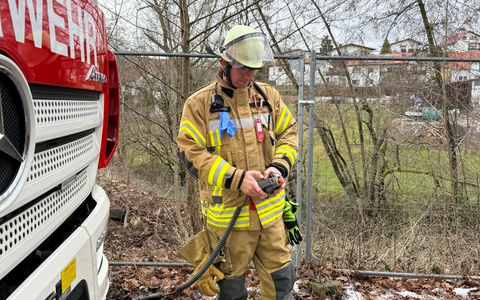 FW Weinheim: Windböe fordert Feuerwehr in Rippenweier - Foto: presseportal.de