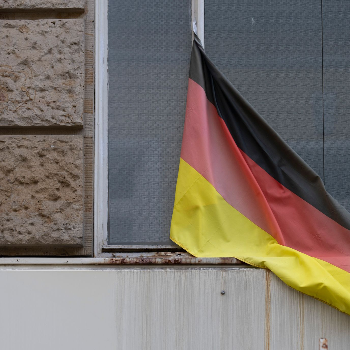 Auswanderung ist für jeden Fünften in Deutschland zumindest abstrakt ein Thema. (Symbolbild) - Foto: Boris Roessler/dpa