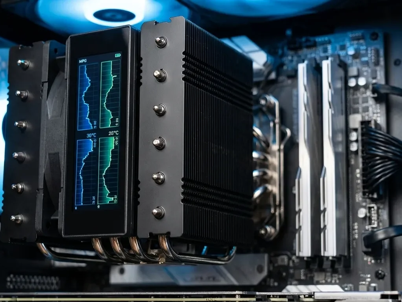 MSI COREFROZR: Kühler mit Display erobern den Luftmarkt - Foto: über boerse-global.de