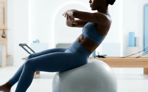 Rumpf-Training: Der Schlüssel gegen Knie- und Hüftschmerzen - Foto: über boerse-global.de