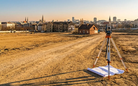 Döbling: Baugenehmigtes Großgrundstück für 3,4 Millionen Euro am Markt - Foto: über boerse-global.de