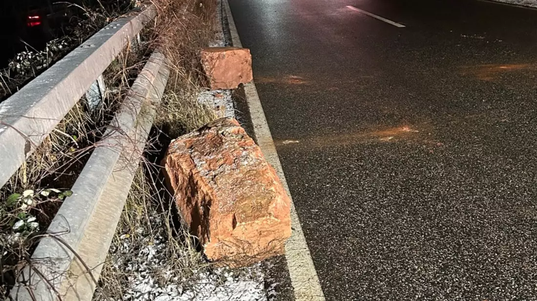 POL-PIOPP: Felsbruch auf der L413 - Bild: presseportal.de