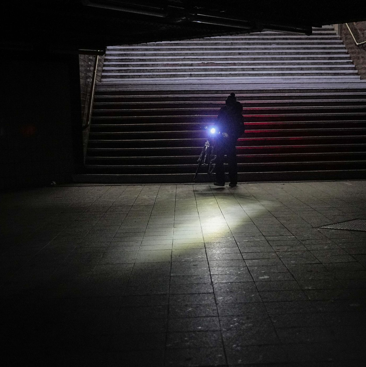 Tagelang hatten Menschen im Berliner Südwesten keinen Strom. (Archivbild) - Foto: Michael Kappeler/dpa