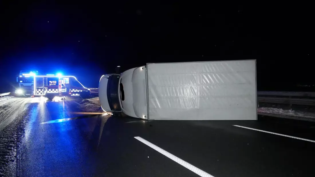POL-ROW: ++ Tief Elli bestimmte die Arbeit der Polizei++mehrstündiger Stromausfall in Visselhövede++ - Bild: presseportal.de