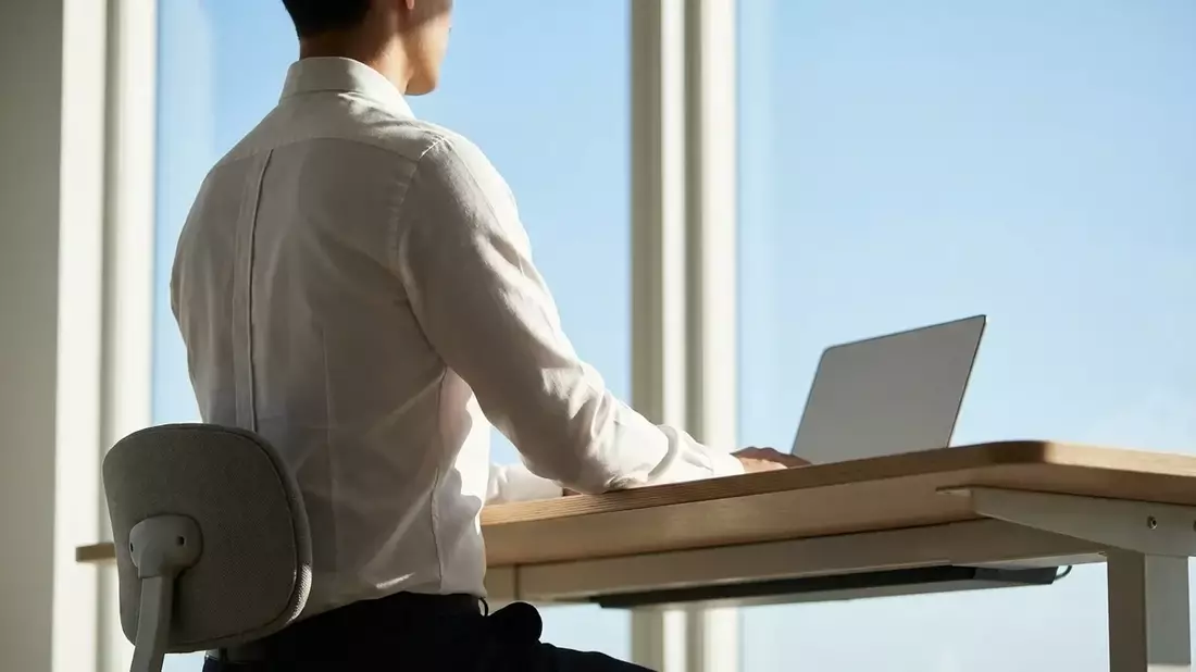 Haltungskorrektur wird 2026 zum Anti-Burnout-Tool - Bild: über boerse-global.de