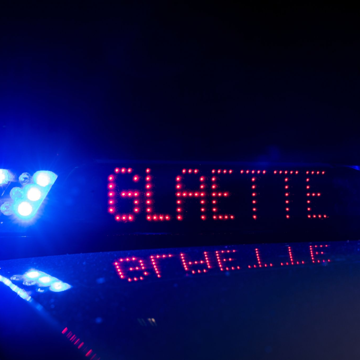 Der ADAC rät, auf nicht zwingend nötige Fahrten zu verzichten. - Foto: Monika Skolimowska/dpa-Zentralbild/dpa