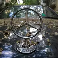 Mercedes-Stern (Archiv) - Foto: via dts Nachrichtenagentur