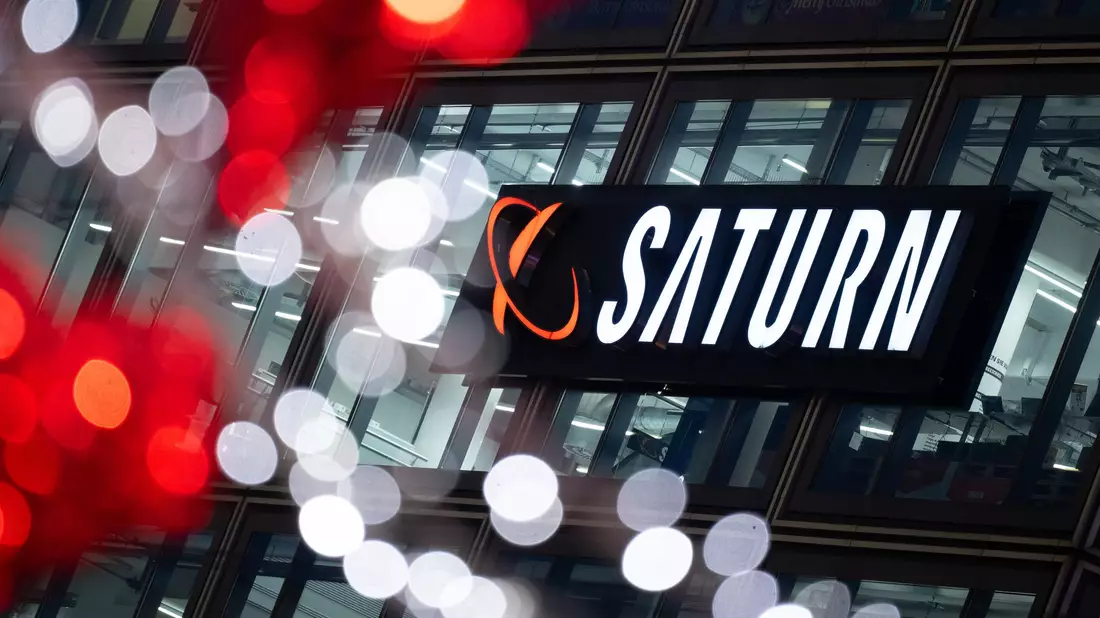 Die erste Saturn-Filiale wurde 1961 in Köln eröffnet. (Symbolbild) - Bild: Sebastian Gollnow/dpa