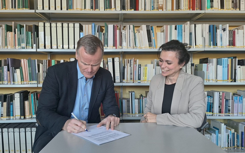 POL-WOB: Stärkung der Zusammenarbeit: Kooperationsvertrag unterzeichnet - Foto: presseportal.de