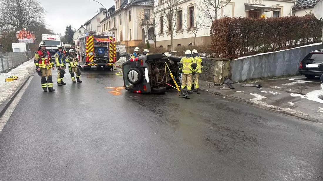 FW-PL: Verkehrsunfall und Heimrauchmelder in Holthausen - Bild: presseportal.de