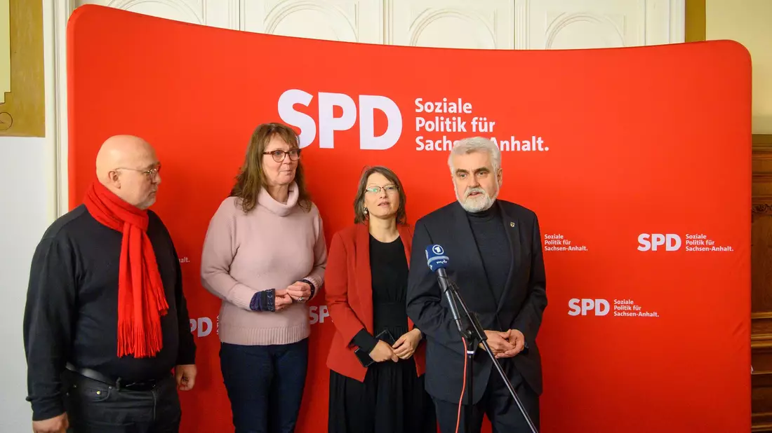 Die SPD stimmte dem Wechsel zu. - Bild: Klaus-Dietmar Gabbert/dpa