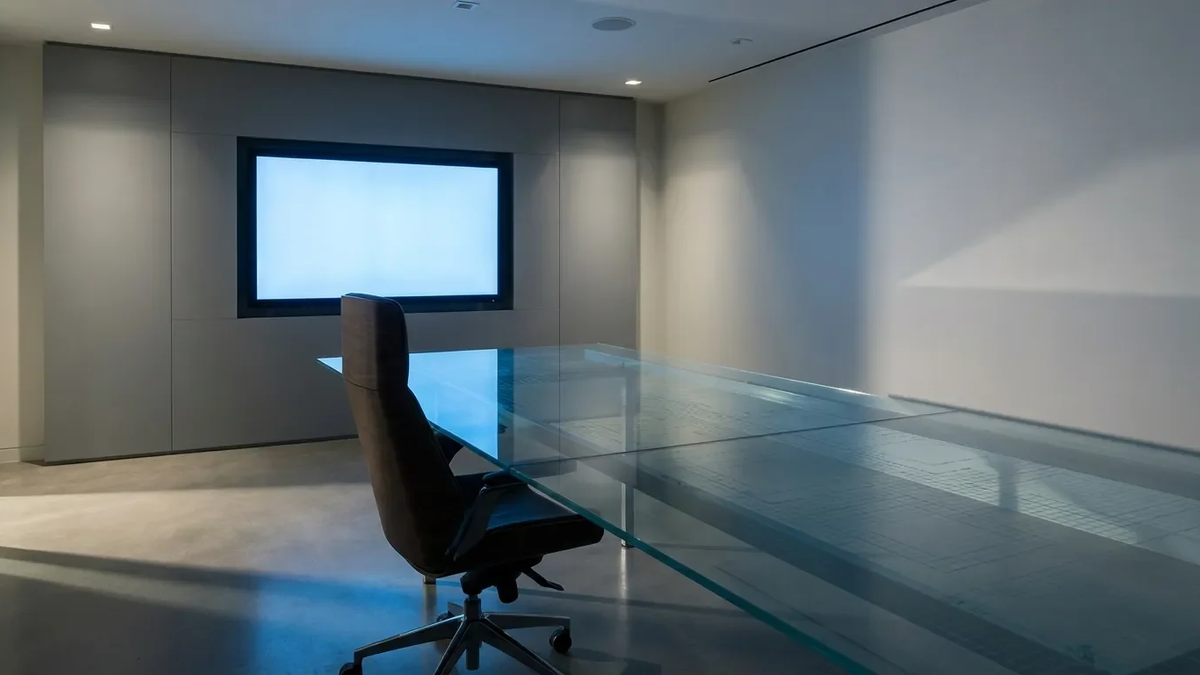 KI am Arbeitsplatz: Ab August gelten strenge Transparenz-Pflichten - Foto: über boerse-global.de