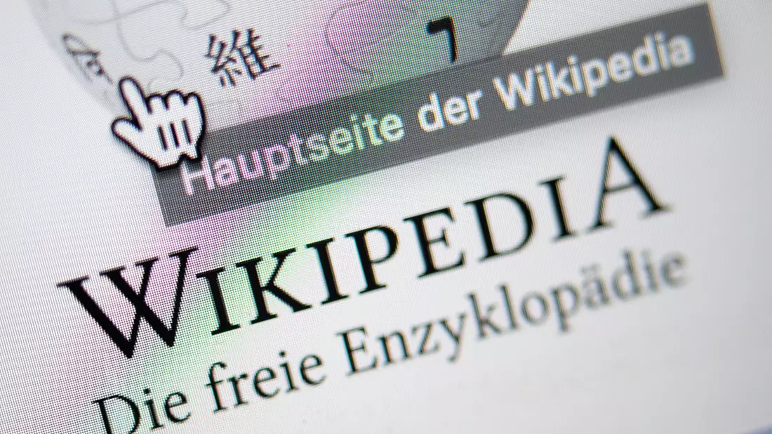 Wikipedia feiert am 15. Januar ihr 25-jähriges Bestehen. (Archivbild) - Bild: Sebastian Gollnow/dpa