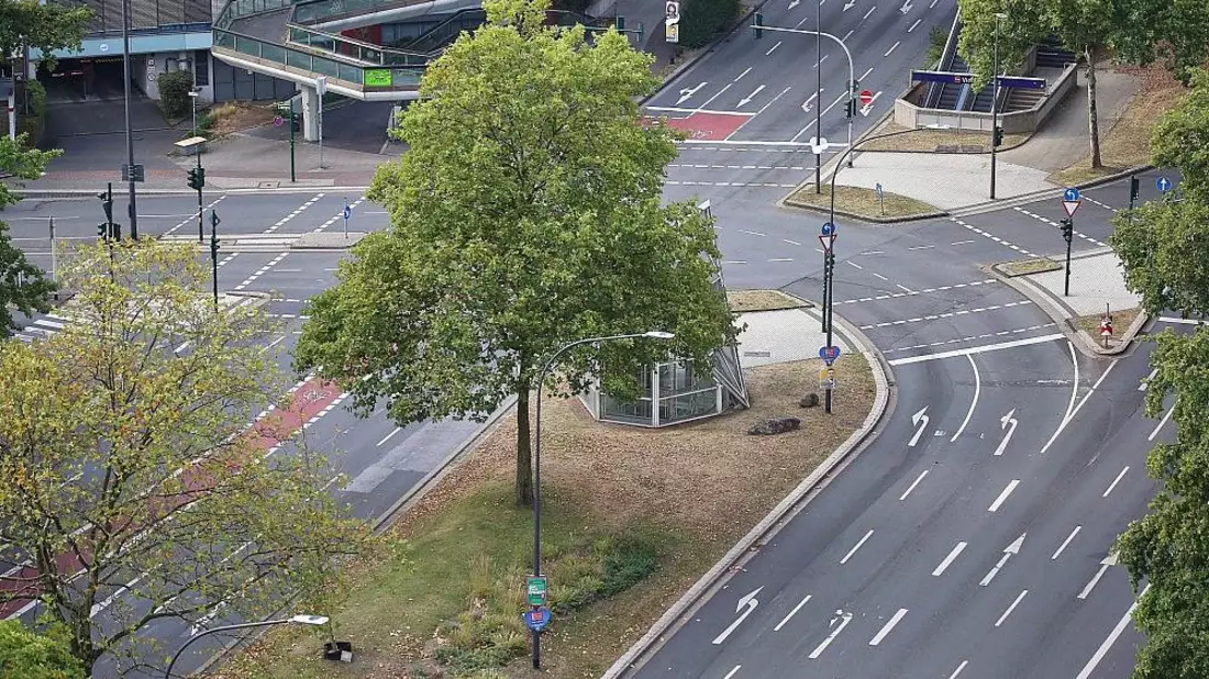 Komplexe Straßenkreuzung (Archiv) - Bild: via dts Nachrichtenagentur