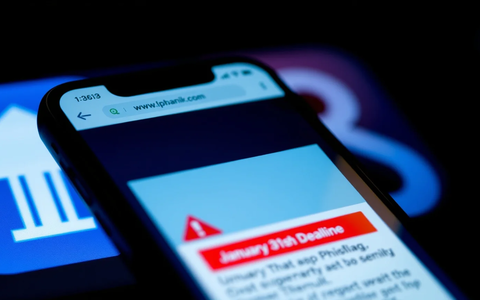 Sparkasse-Kunden im Visier: Neue Phishing-Welle lockt mit Steuerrückzahlung - Foto: über boerse-global.de