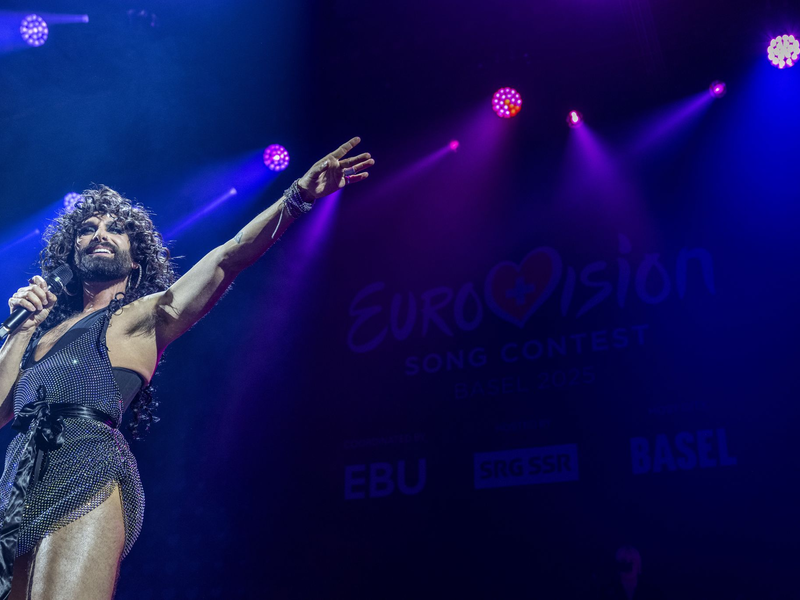 Conchita Wurst blieb dem ESC seit dem Sieg von 2014 treu. (Archivbild) - Foto: Peter Schneider/KEYSTONE/dpa