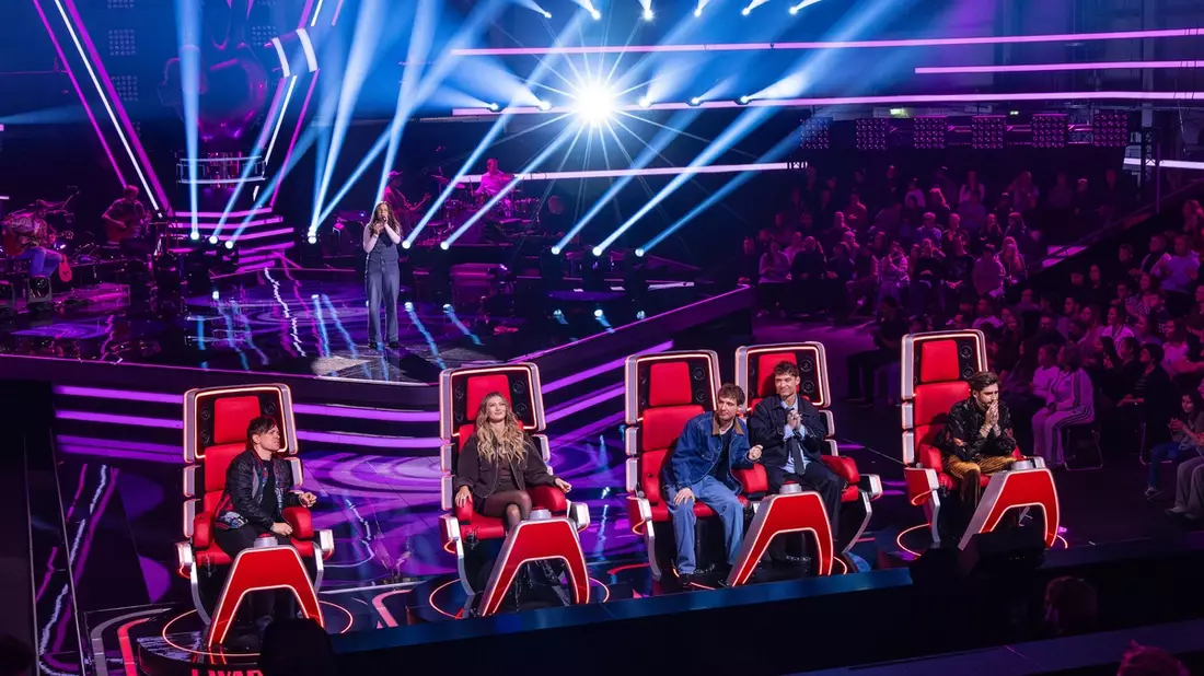Michael Patrick Kelly Flavia Leony Roman Lochmann Heiko Lochmann Alvaro Soler The Voice Kids - Bild: Joyn/Richard Hübner, presseportal.de