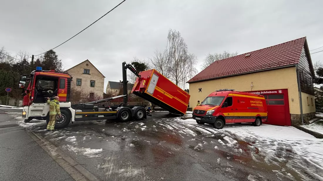 FW Dresden: Starke Rauchentwicklung bei Brand - Bild: presseportal.de