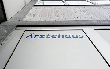 Ärztehaus (Archiv) - Foto: via dts Nachrichtenagentur