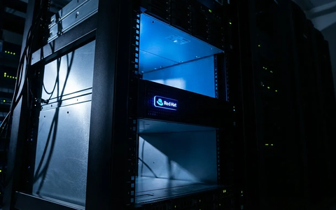 Red Hat schließt kritische Lücken im Developer Hub - Foto: über boerse-global.de