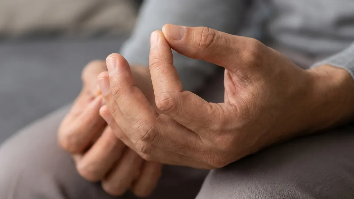 Finger-Tippen: Einfache Übung stärkt Gehirn und Motorik - Foto: über boerse-global.de