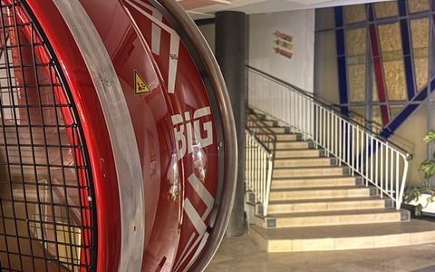 FW-DT: Feuer 3 an Realschule 1 - Foto: presseportal.de