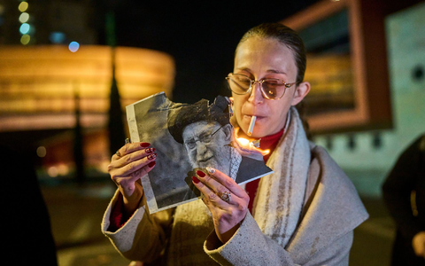Demonstranten in Israel solidarisieren sich mit den Protesten im Iran. - Foto: Ohad Zwigenberg/AP/dpa