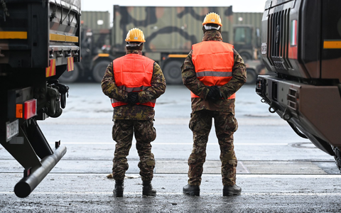 Insgesamt sind elf Nato-Länder an dem Manöver beteiligt.  - Foto: Lars Penning/dpa