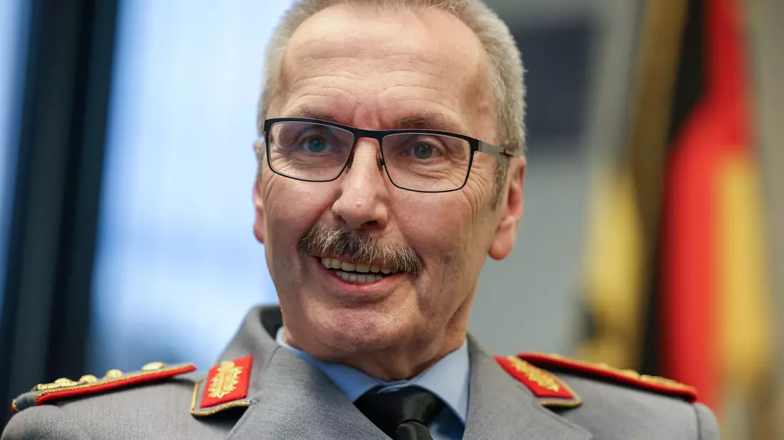 Generalleutnant Robert Sieger - Bild: Christoph Reichwein/dpa