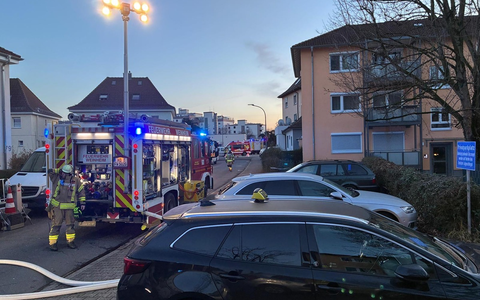 FW Weinheim: Brandgeruch in Mehrfamilienhaus löst Feuerwehreinsatz aus - Foto: presseportal.de
