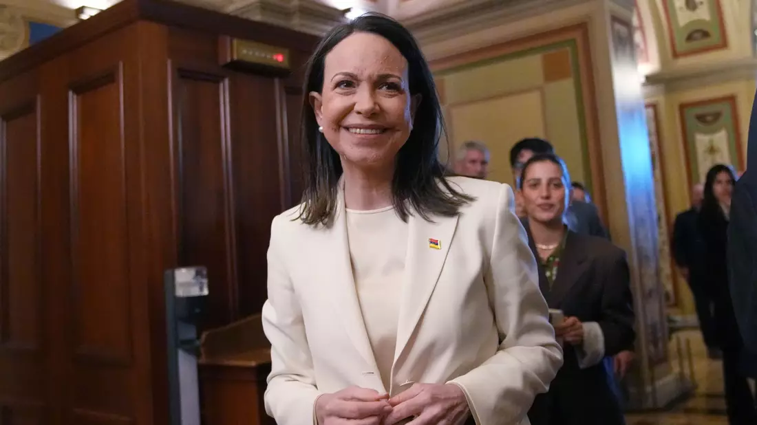 Die venezolanische Oppositionsführerin María Corina Machado ist um ein gutes Verhältnis zu Donald Trump bemüht.  - Bild: Allison Robbert/AP/dpa