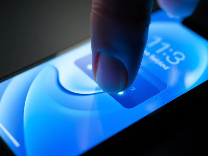 iOS 26: Apples neues Betriebssystem revolutioniert Screenshots und Safari - Foto: über boerse-global.de