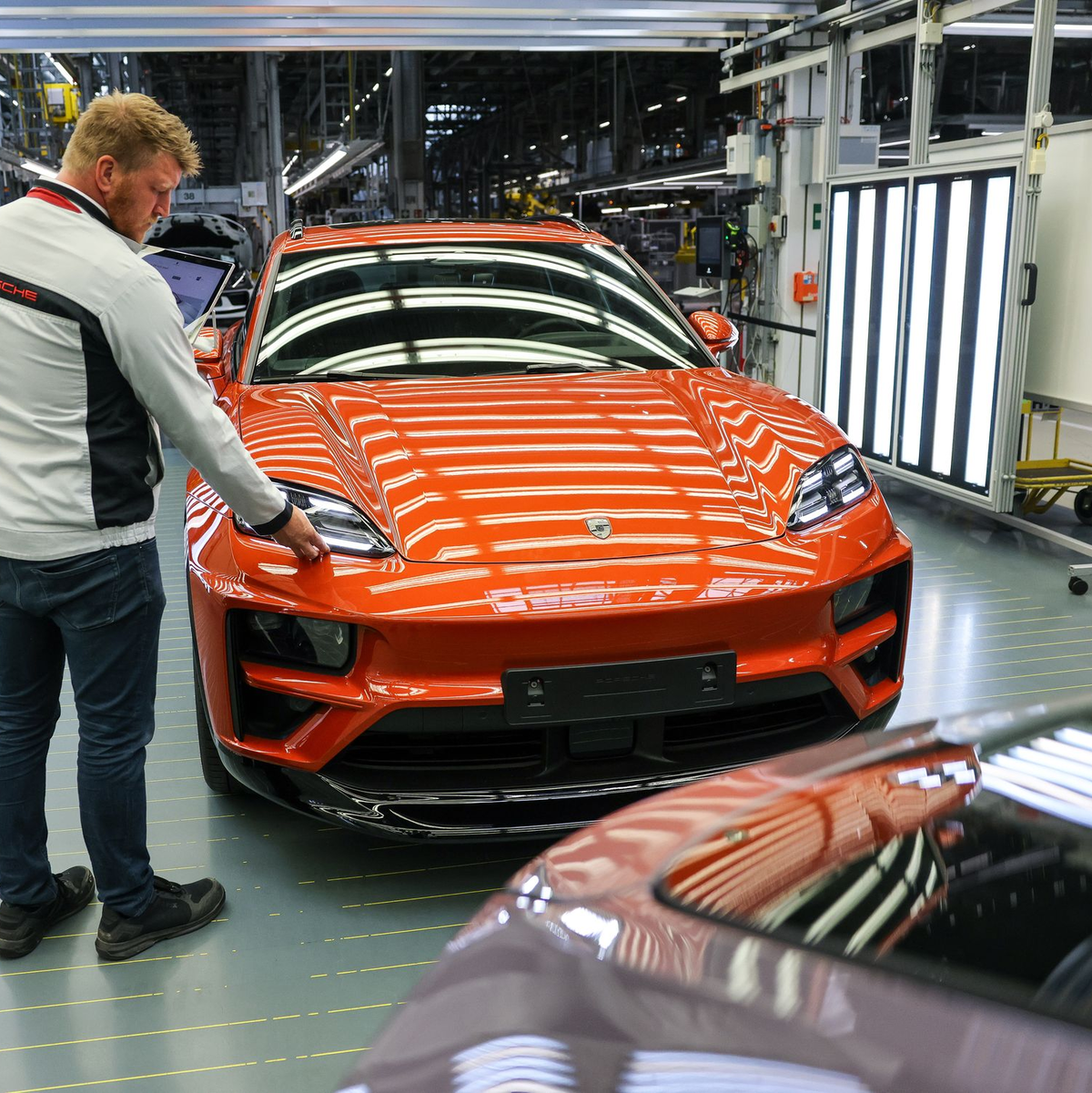 Das auslieferungsstärkste Fahrzeug von Porsche im Jahr 2025: der Macan. (Archivbild) - Foto: Jan Woitas/dpa