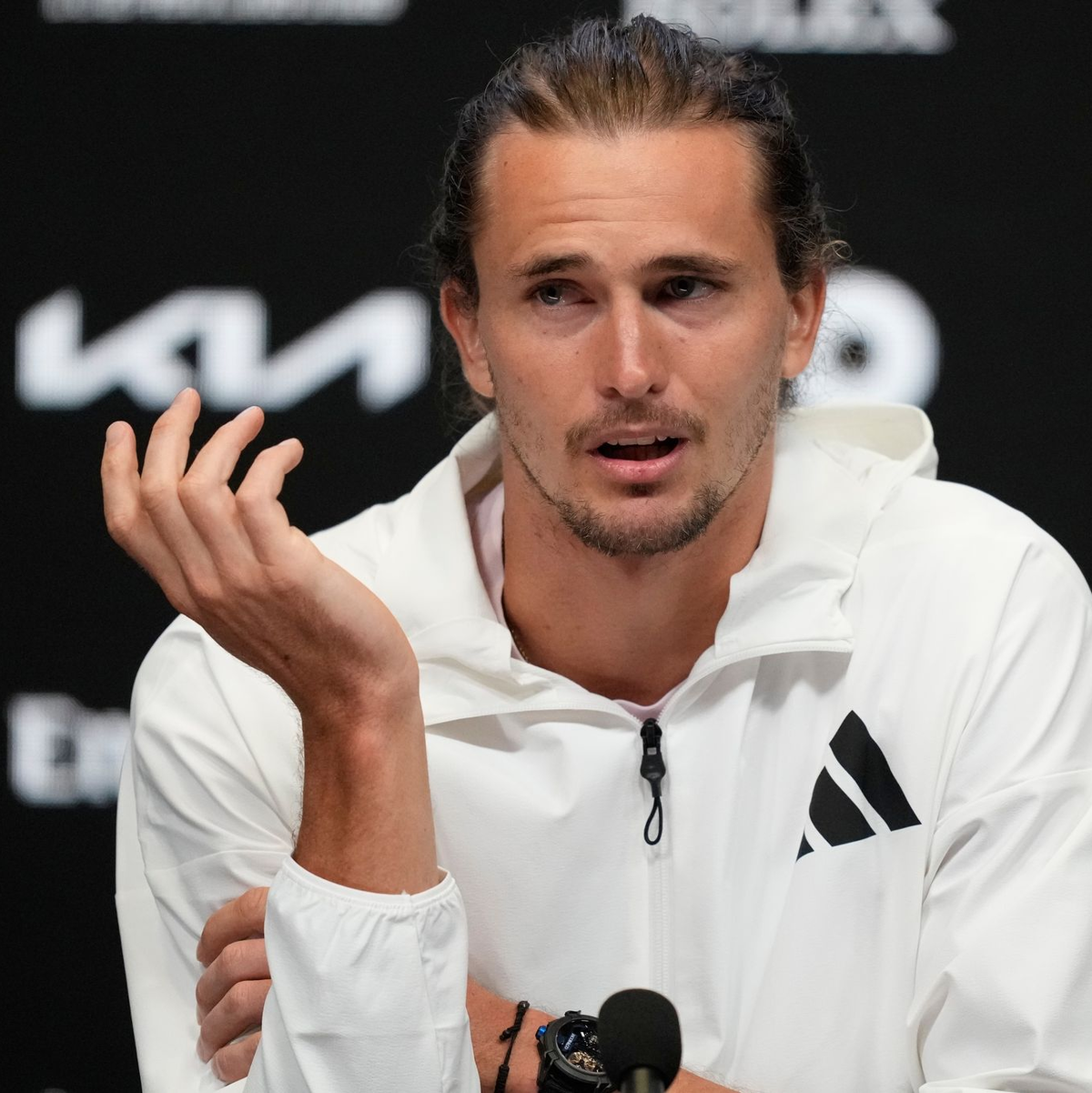 Alexander Zverev fühlt sich bereit für den Auftakt der Australian Open. - Foto: Aaron Favila/AP/dpa