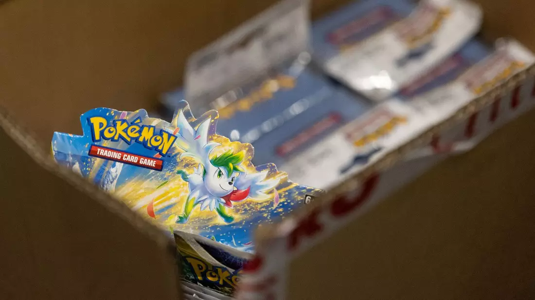 Der Handel mit Pokémon-Sammelkarten hat in den vergangenen Jahren wieder an Bedeutung gewonnen. Seltene Exemplare erzielen teils hohe Preise. (Symbolbild) - Bild: Hannes P. Albert/dpa