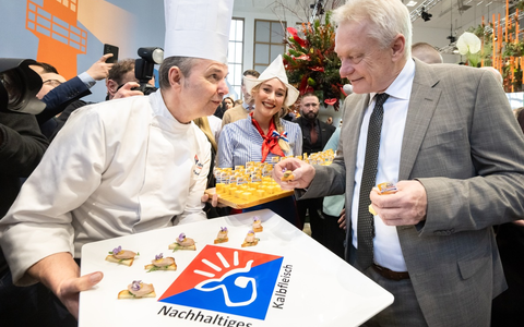 Weißwurstgrenze nach Berlin verlegt / VanDrie Group serviert Kalbfleischfrühstück - Foto: presseportal.de