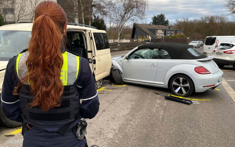 POL-REK: 260116-1: Zwei Verletzte bei Verkehrsunfall - Foto: presseportal.de