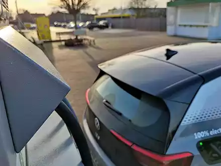 E-Auto-Ladestation (Archiv) - Foto: via dts Nachrichtenagentur
