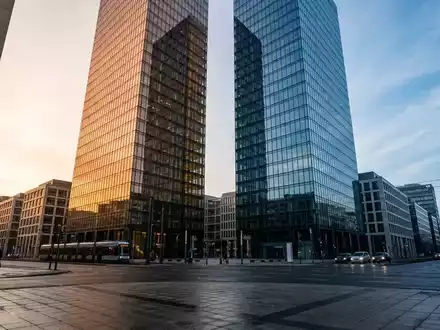 Gehaltsstudie 2026: Berater profitieren, Finanzbranche kühlt ab - Foto: über boerse-global.de