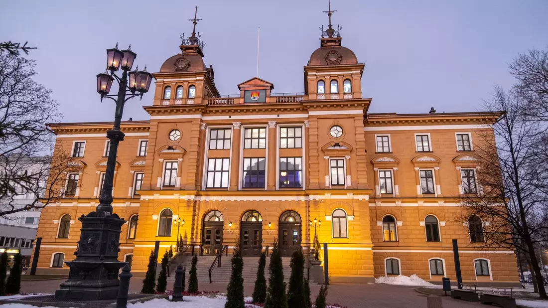 Die nordfinnische Stadt Oulu feiert den Beginn des Jahres als Kulturhauptstadt. - Bild: Topi Paananen/Oulu2026/dpa