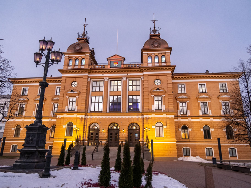 Die nordfinnische Stadt Oulu feiert den Beginn des Jahres als Kulturhauptstadt. - Foto: Topi Paananen/Oulu2026/dpa
