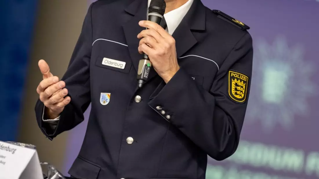 POL-FR: Breiter Praxischeck für den Taser bei der Polizei Baden-Württemberg - Bild: presseportal.de